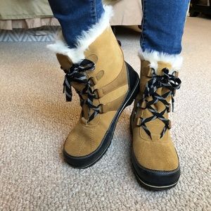 Short Winter Boot - Faux Suede Contrast